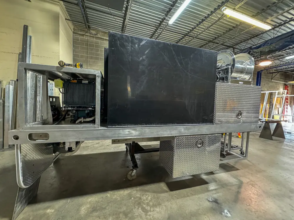 Rear module view with chevron panel pieces, photo 125 of 303.